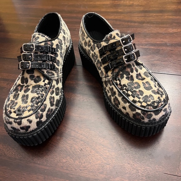 Demonia Shoes - Demonia leopard creepers